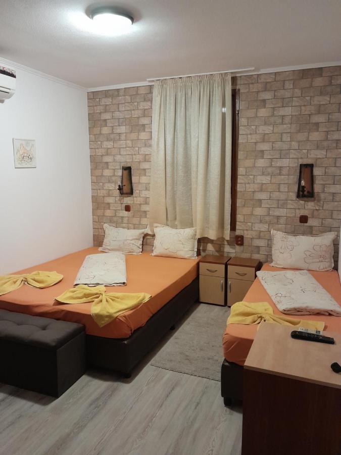 Hotel Mario Complex Mělník Exterior foto